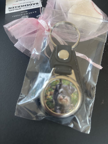 Customer photo review of Schlüssel- Anhänger mit Foto „Leder“ + Einkaufswagen- Chip