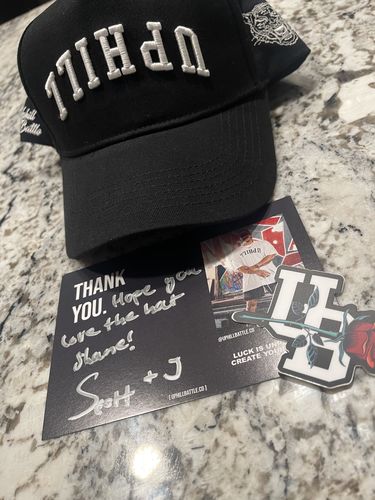 Customer photo review of Black ⅂⅂IHԀՈ Hat