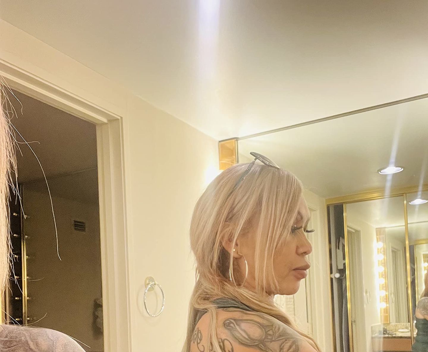 Customer photo review of Platinum Blonde Human Hair Toppers for Women with Natural Volume #60