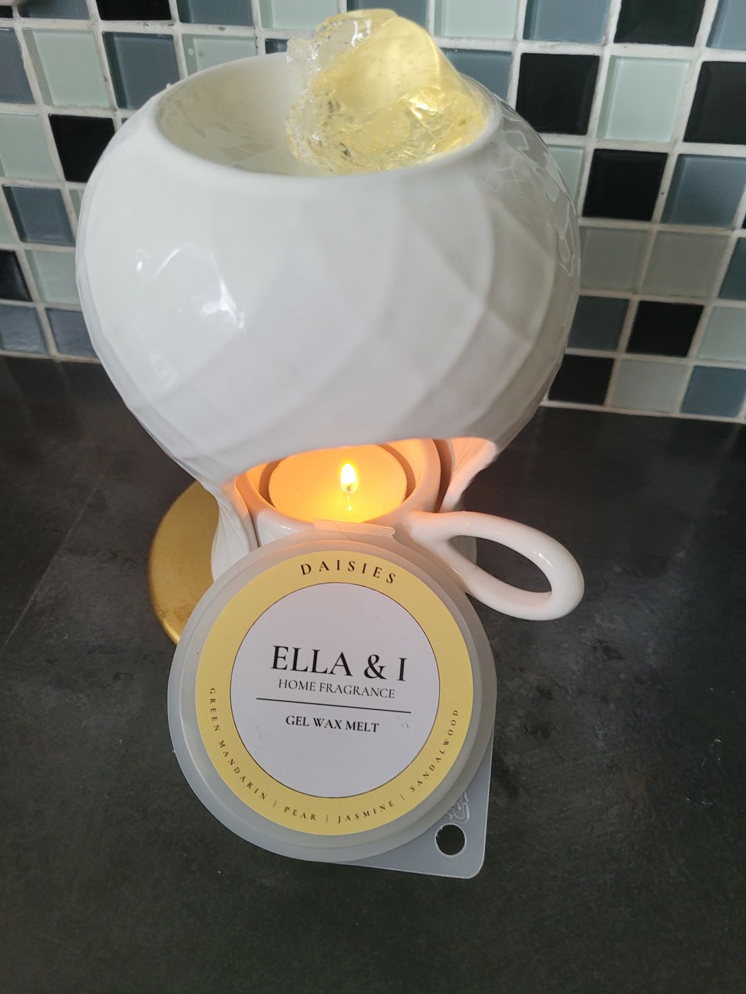 Customer photo review of Daisies