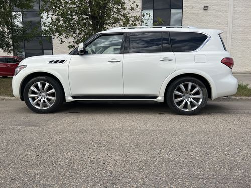 Customer photo review of 2011-2013 Infiniti QX56 with Hydraulic Body Motion Control 4 Wheel Conversion Kit (QX14F)