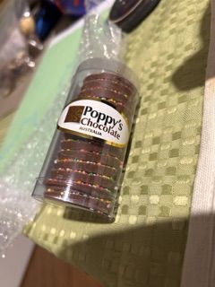 Customer photo review of Sprinkles Milk Chocolate Regular size 13/cylinder