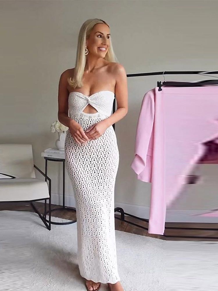 Customer photo review of Belleza Women’s Crochet Maxi Dress