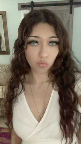 Customer photo review of Megan Fox Contact Lenses(12 months of use)