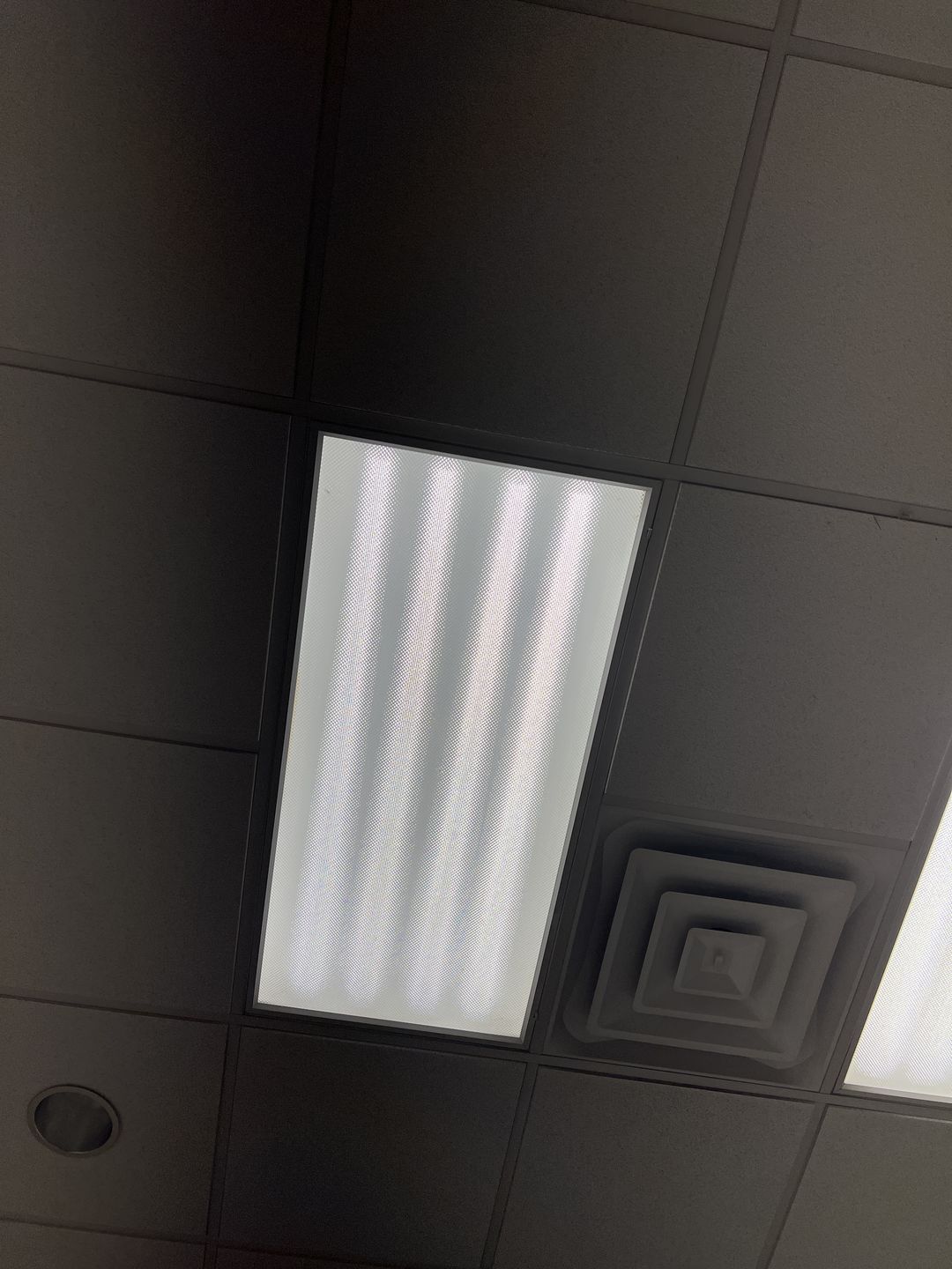 Customer photo review of 4ft 18W LED Linear Tube - 25 Pack - Glass - Single/Two End Bypass - Ballast Bypass - (UL Type B + DLC 5.1)