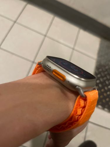 Customer photo review of Y8 Smart Watch