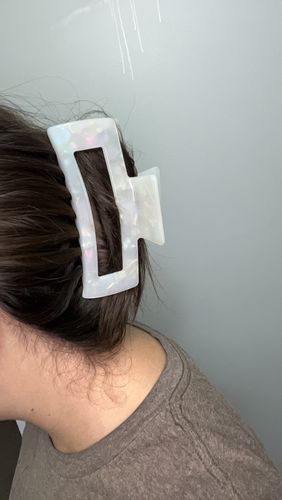 Customer photo review of XL Dreamy Claw Clip