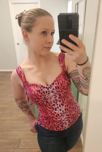 Customer photo review of PRE-ORDER - Vamp Top in Pink Leopard Print - Vixen by Micheline Pitt