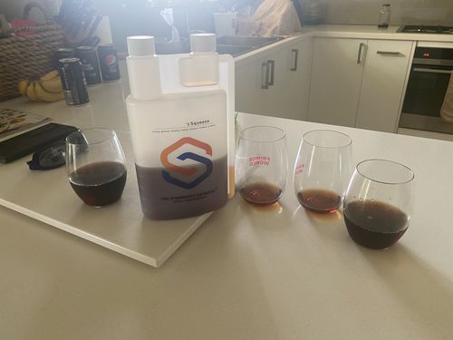 Customer photo review of The Standard Squeeze (XL)