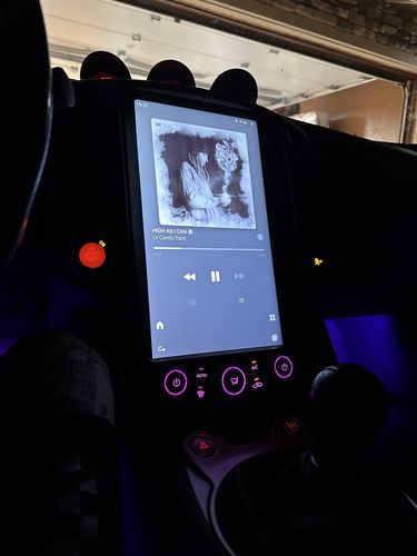 Customer photo review of Nissan 370Z 2009-2021 Apple CarPlay & Android Auto Tesla-Style 13.6"