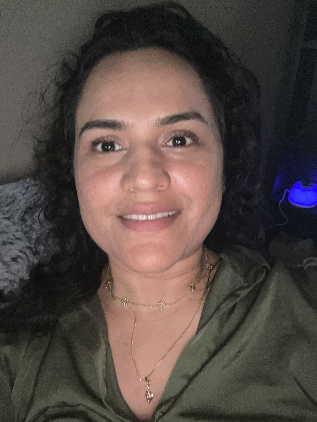 Customer photo review of Flower Power 18K Gold Necklace
