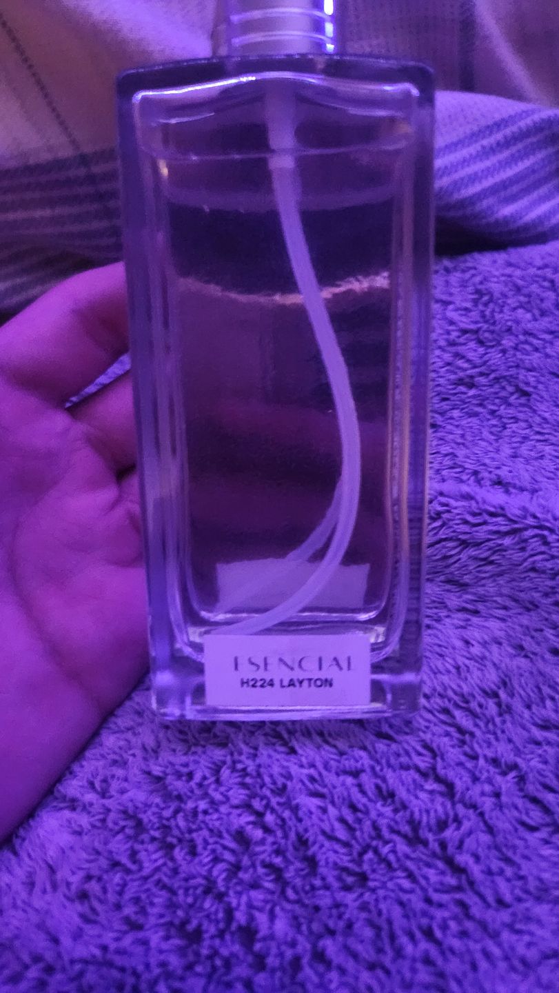 Customer photo review of H224 Inspirado en: Layton - Parfums de Marly