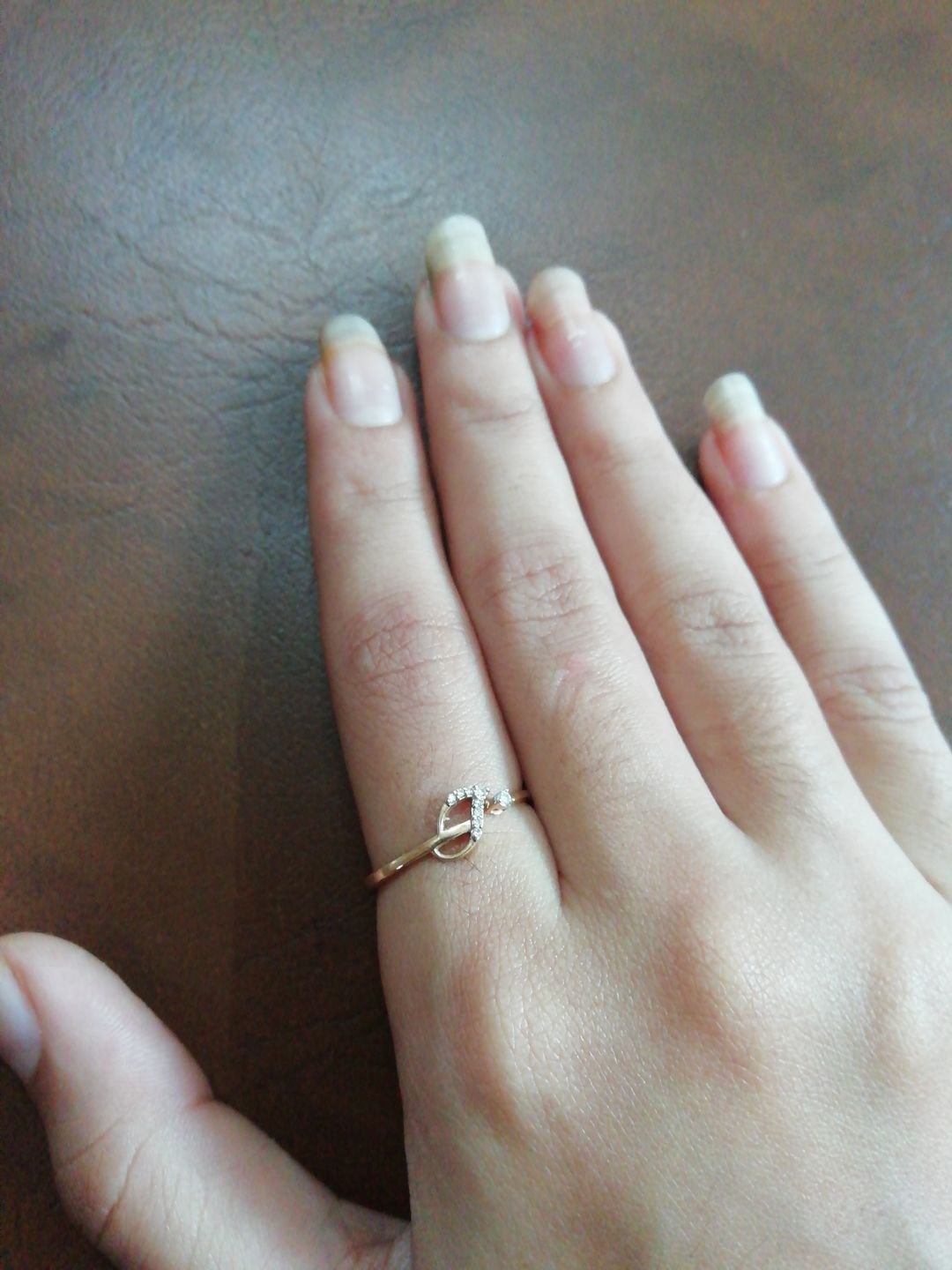 Customer photo review of shopify auction