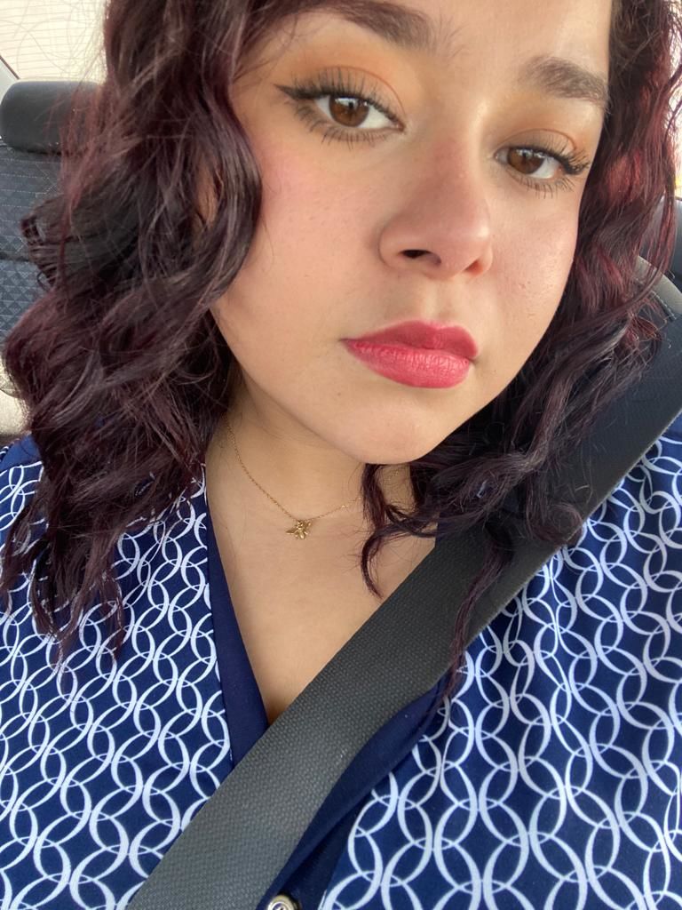 Customer photo review of Collar Queen Bee