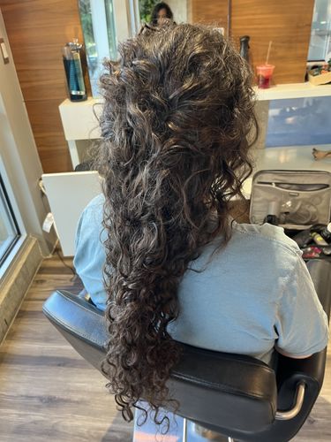 Customer photo review of Curly Dark Brown 110G