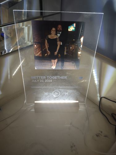 Customer photo review of Custom Song Plaque - The Best Anniversary Gift for Couples