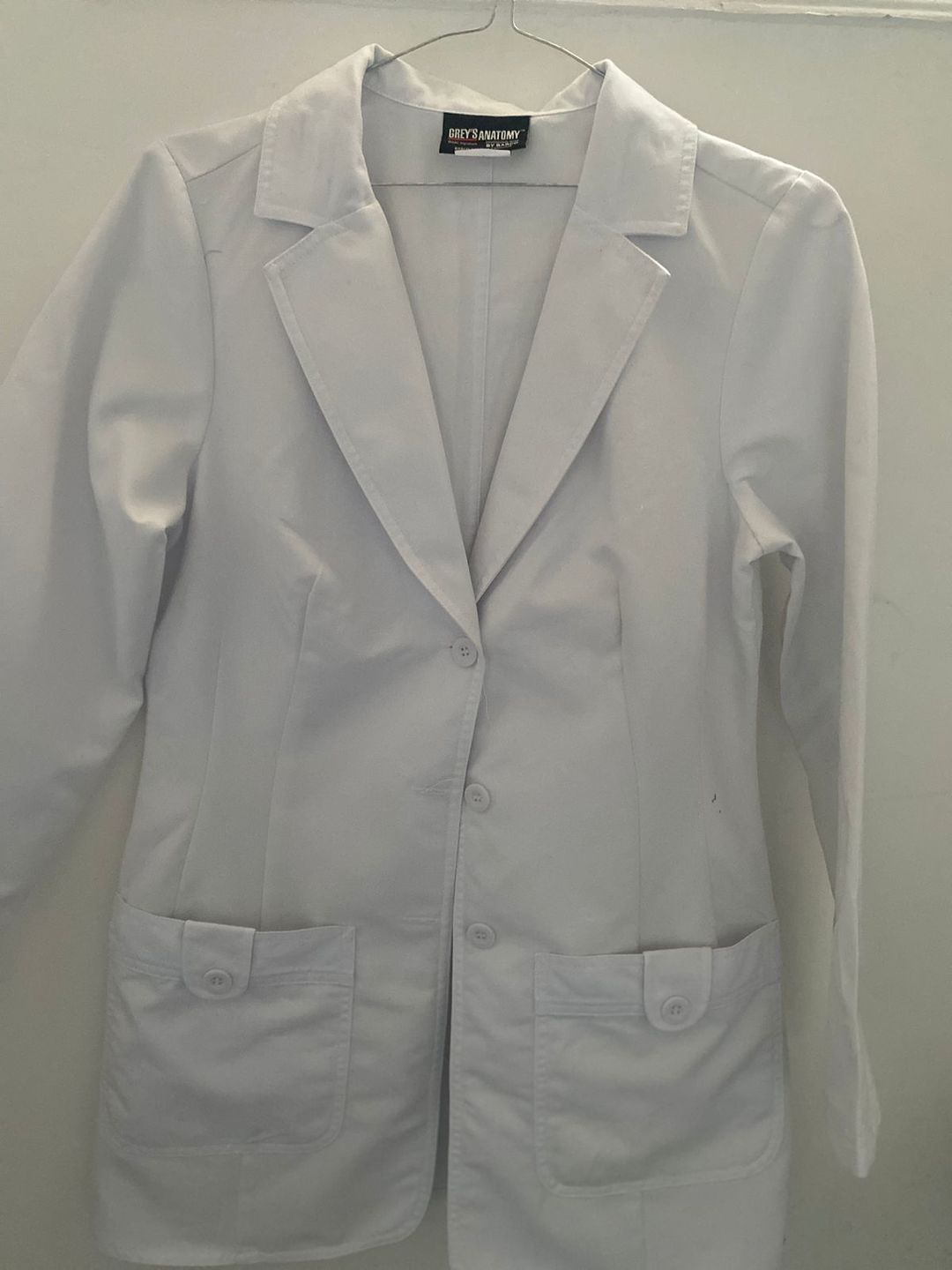 Customer photo review of لابكوت هانا جريز اناتومي ~ Hannah Lab Coat Grey's Anatomy