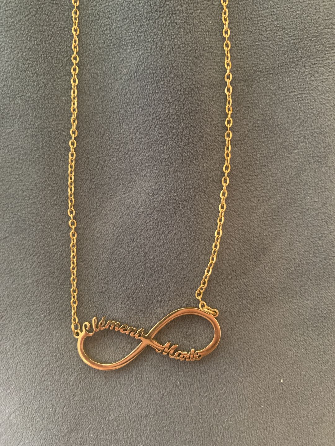 Customer photo review of Collier Infini Personnalisable Deux Prénoms