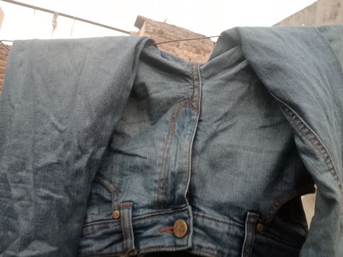 Customer photo review of Skinny Ice Blue Jeans 2.0