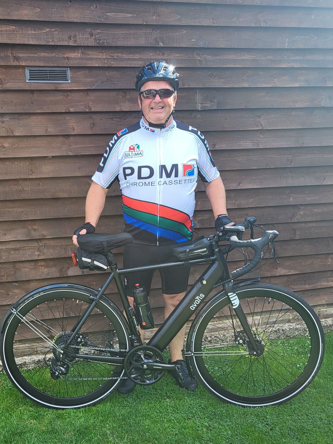 Customer photo review of Retro PDM Cycling Jersey