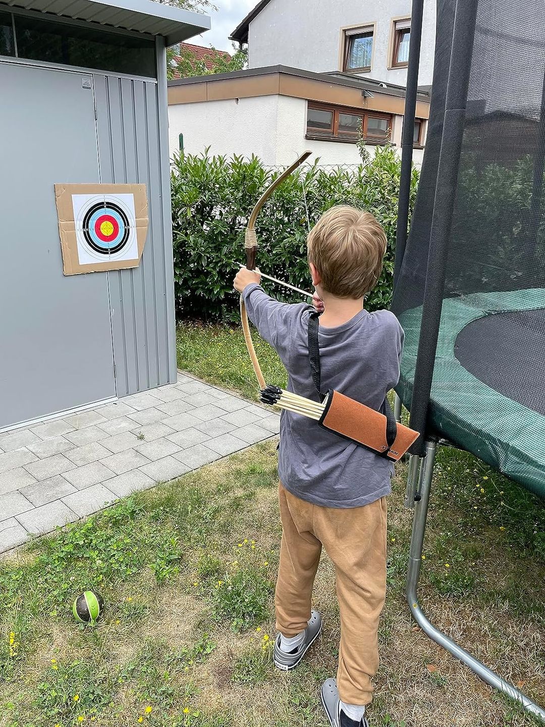 Customer photo review of Holzbogen Set mit 10 Pfeilen, Köcher, 3 Zielscheiben und Aufbewahrungstasche