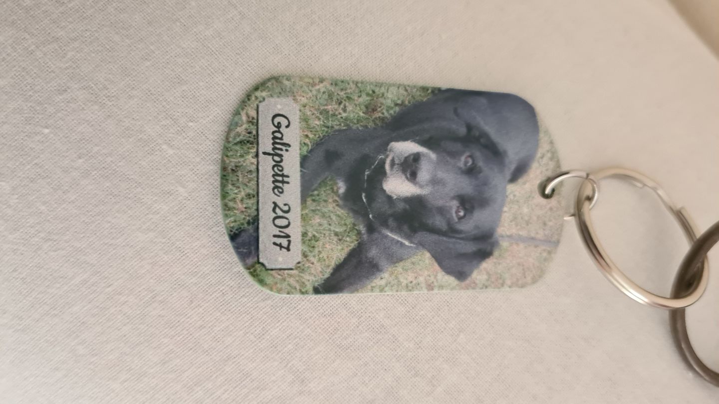 Customer photo review of Photo double face - Porte-clés Dog Tag personnalisé