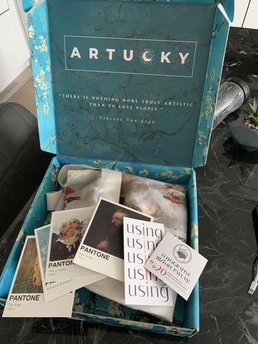 Customer photo review of Figure of the Royal Magnificence Omuz Çantası
