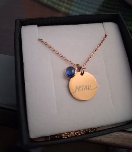 Customer photo review of Ogrlica: Initial