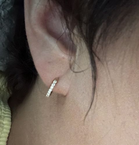 Customer photo review of *NEW* 14K 💎💎 (VVS) HOOPS Diamonds Earrings 🤯 JTJ™