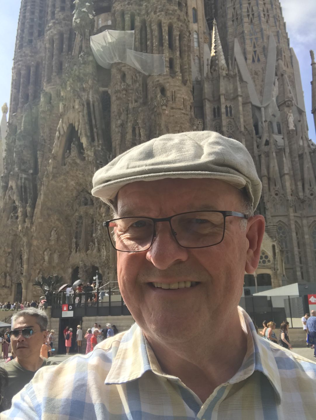 Customer photo review of Connery Cap Linen
