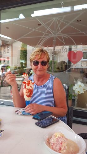 Customer photo review of Tagescreme mit Hyaluron | Day Cream