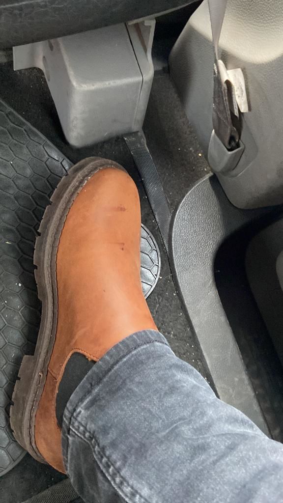 Customer photo review of Botín Boston Hombre