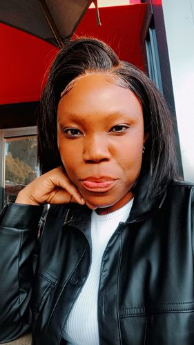 Customer photo review of OLIVIA - Brazilian 4x4 Lace Wig