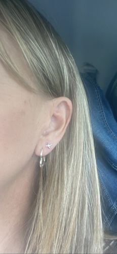 Customer photo review of Molto Kiss Stud Earrings