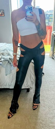 Customer photo review of Bia Pants - Black