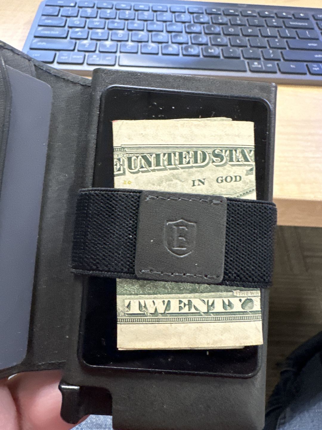 Customer photo review of AceCard - Apple Find My