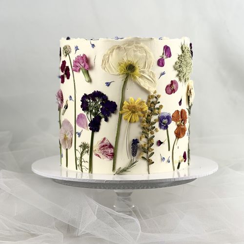 Customer photo review of The Prettiest Pressed Flowers - Freeze Dried, Organically Grown & Edible