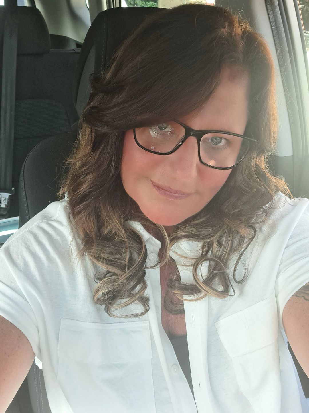 Customer photo review of 16" One Piece Curly Clip-in Hair Extension