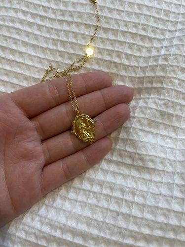Customer photo review of Goddess Athena Necklace