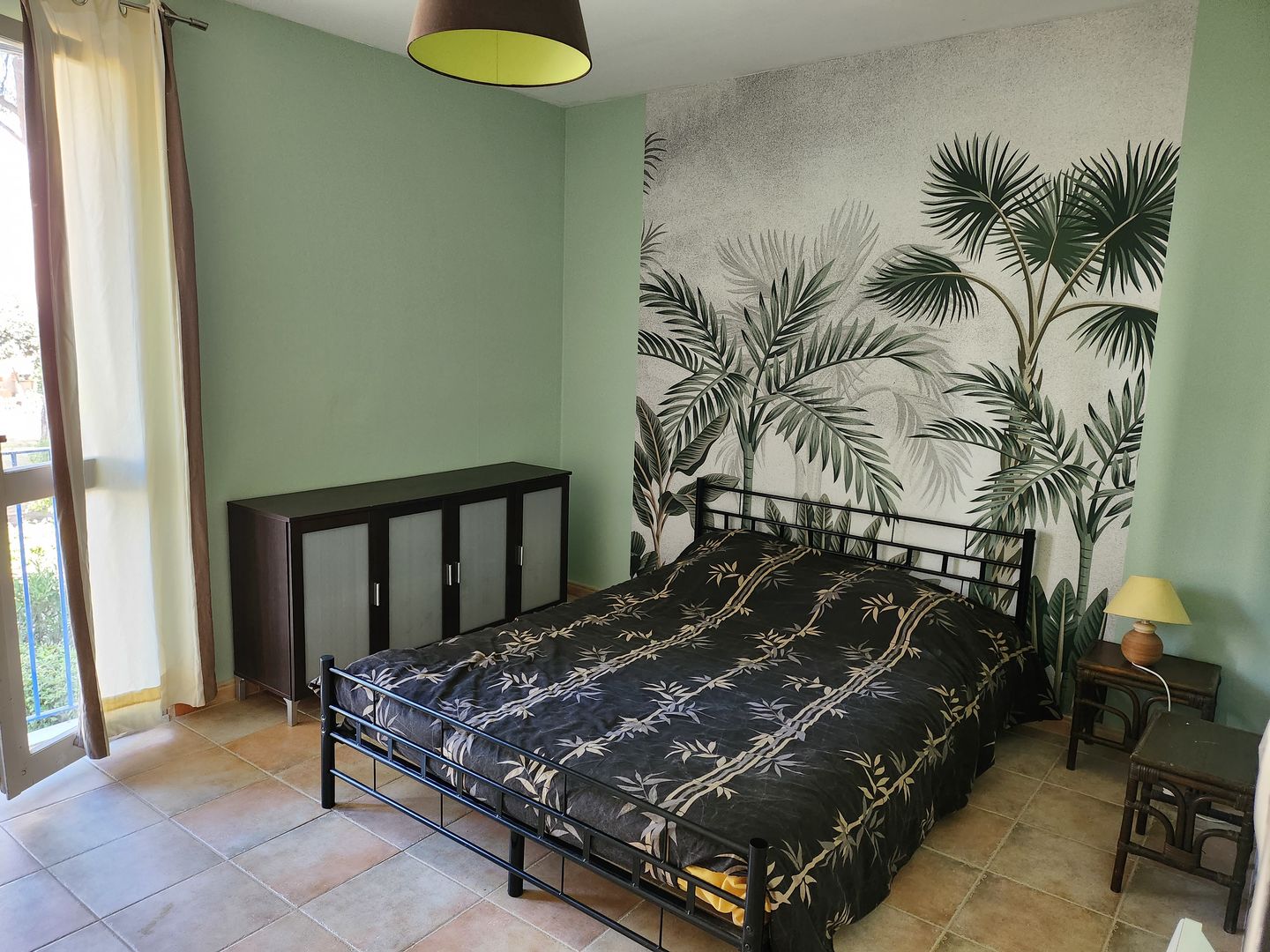 Customer photo review of Papier peint panoramique tendance exotique trees