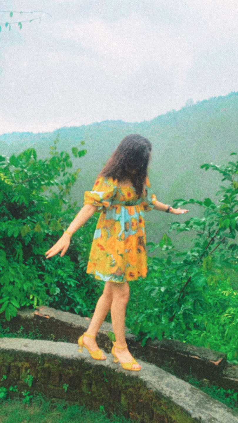 Customer photo review of Van Gogh Sunflowers Puffy mini dress