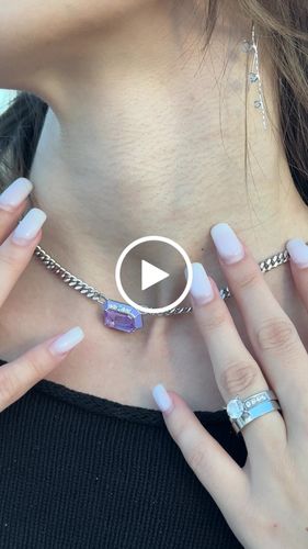 Customer video review of Artdeco Prism Diamond Necklace (Purple & Purple)
