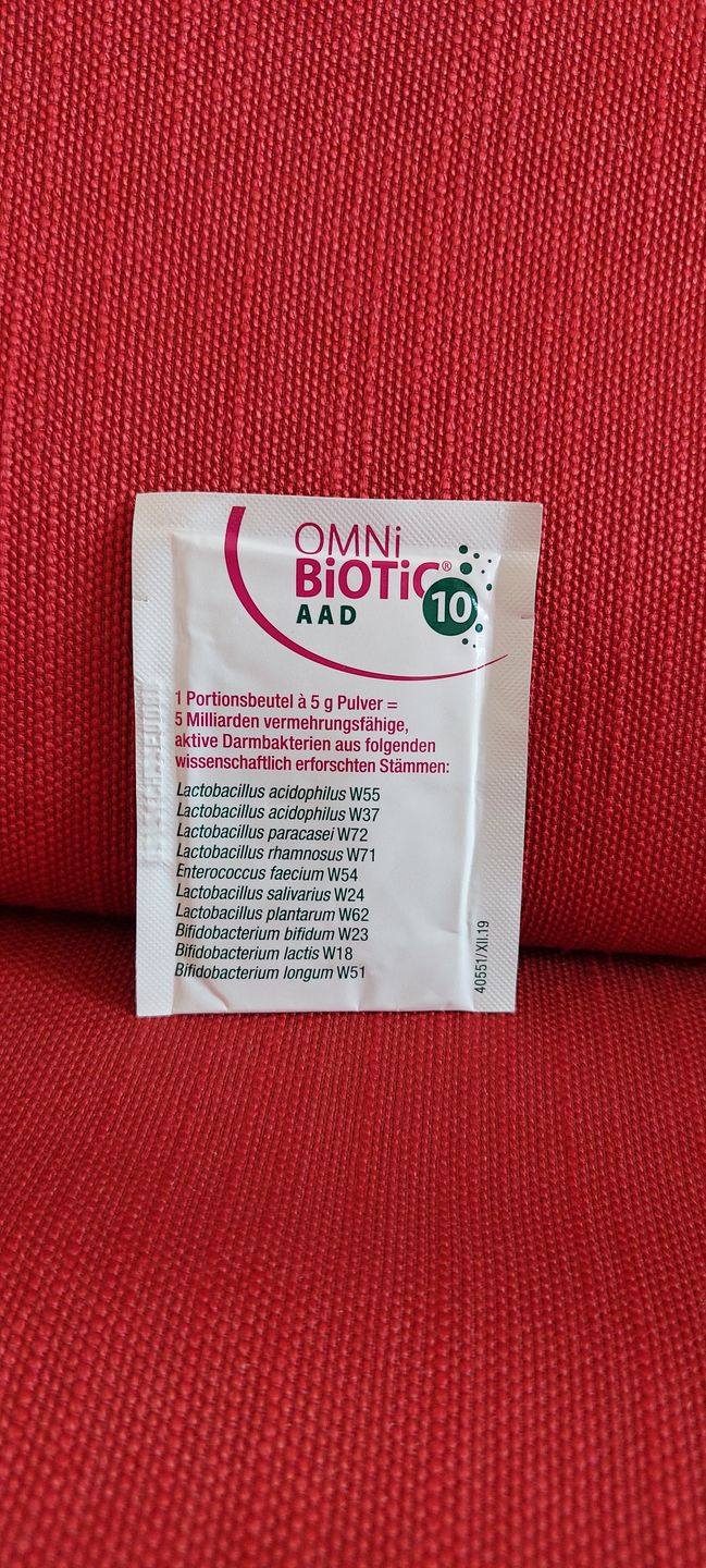 Customer photo review of OMNi-BiOTiC® 10 AAD