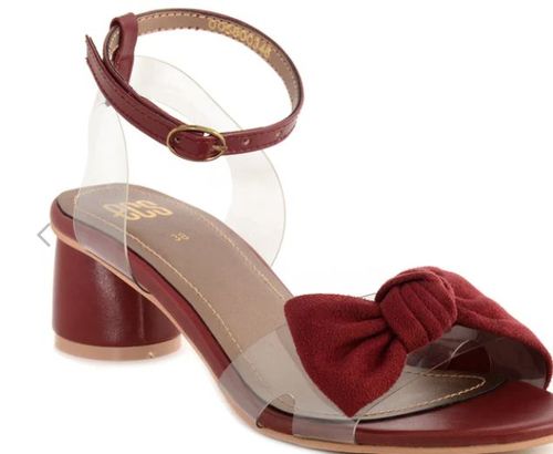 Customer photo review of Bowtie Sandals