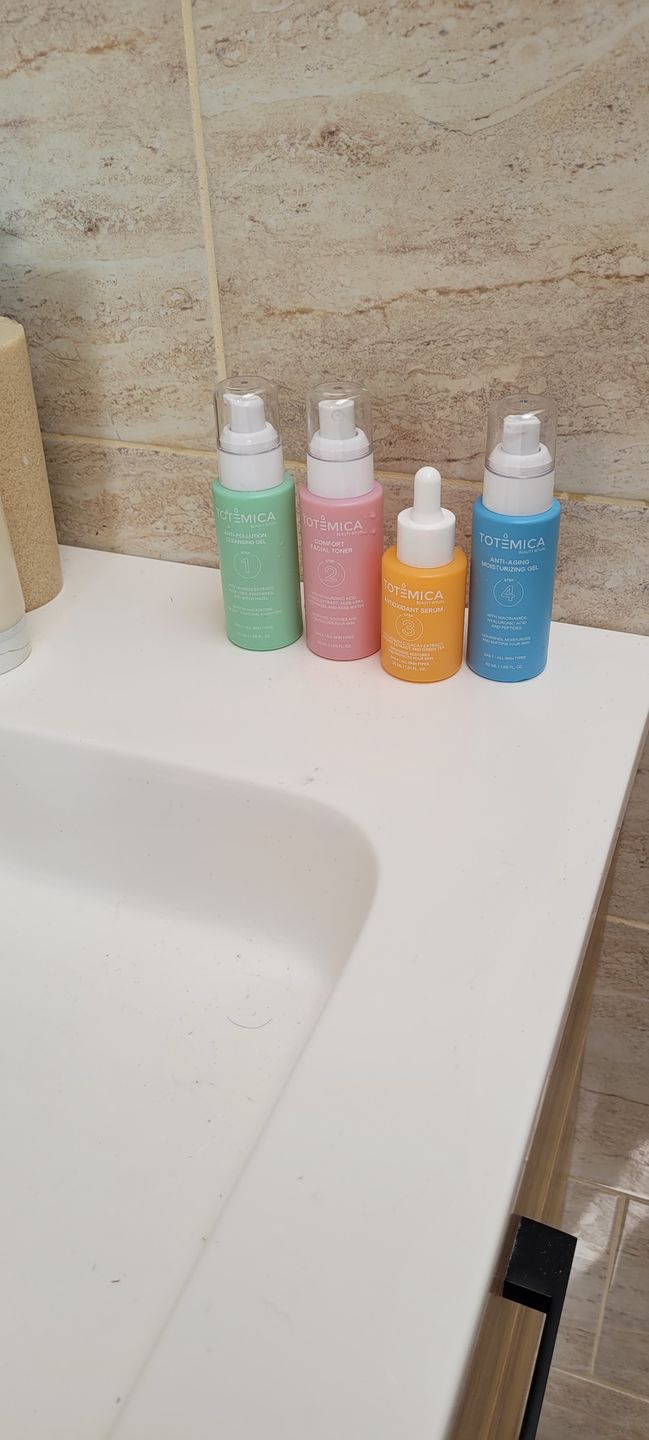 Customer photo review of PR BOX Skin Care