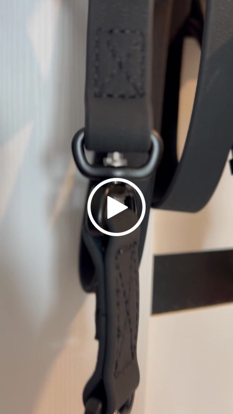 Customer video review of 4cm Combat Billowthane® Collar | Waterproof & Anti-Rust - Black