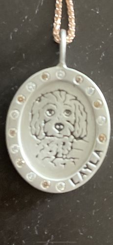 Customer photo review of Pet Portrait Oval Charm