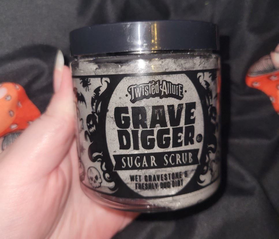 Customer photo review of Grave Digger Sugar Scrub (Wet Gravestone & Dirt)