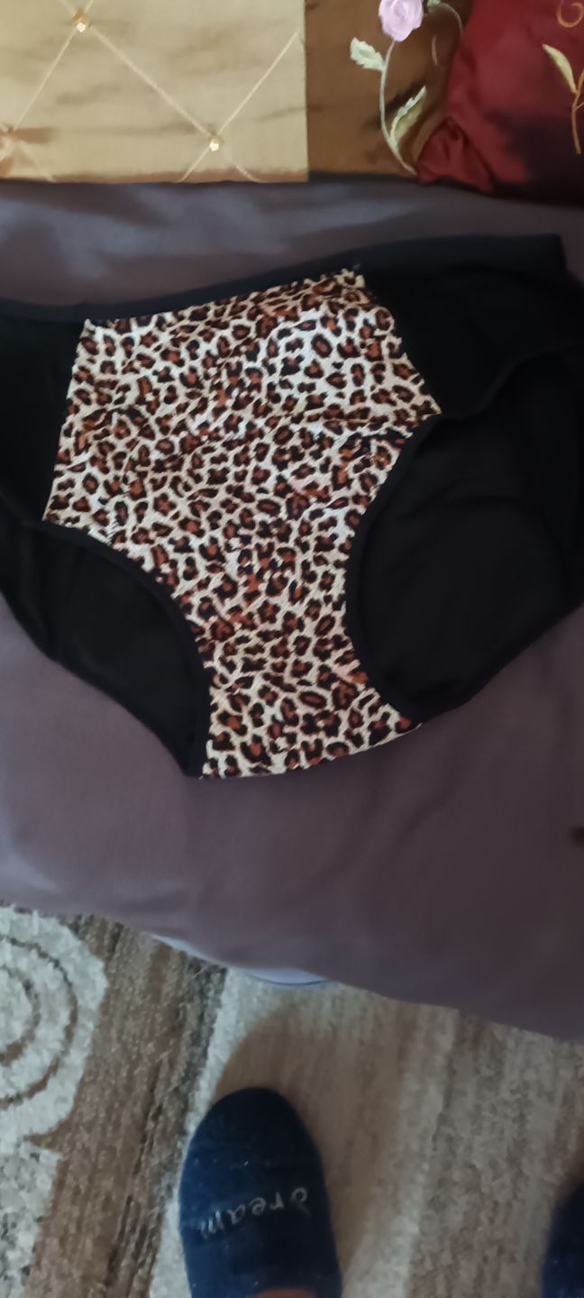 Customer photo review of Culottes taille haute d'incontinence (Lot de 3)