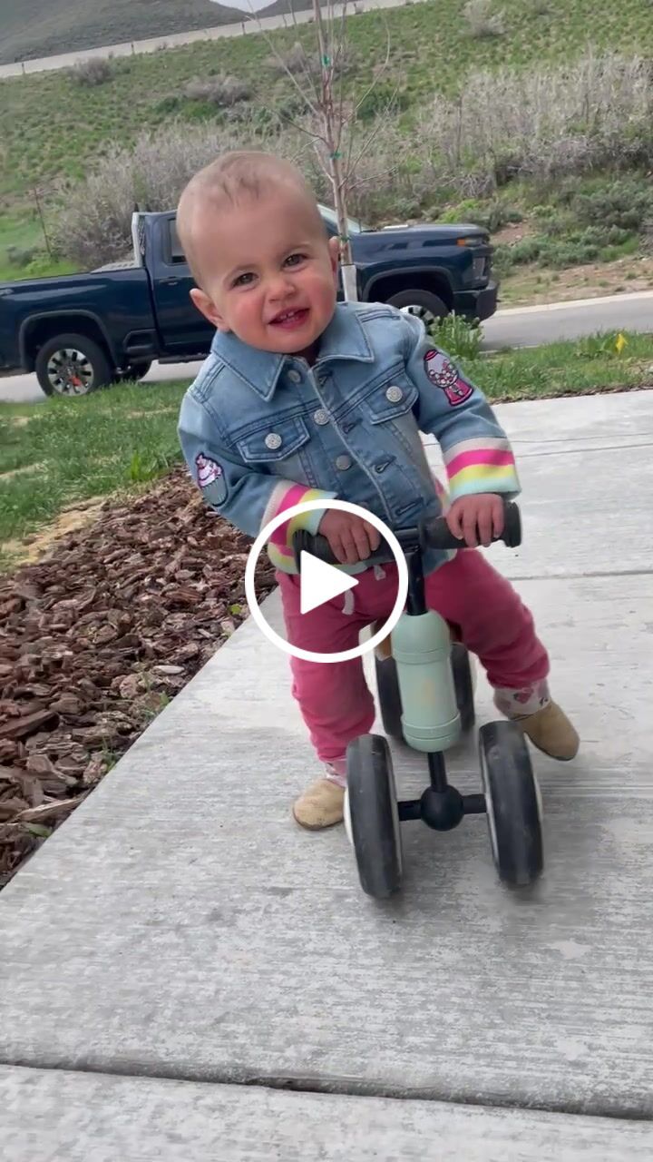 Customer video review of Super Soft Rib Denim Jacket Baby